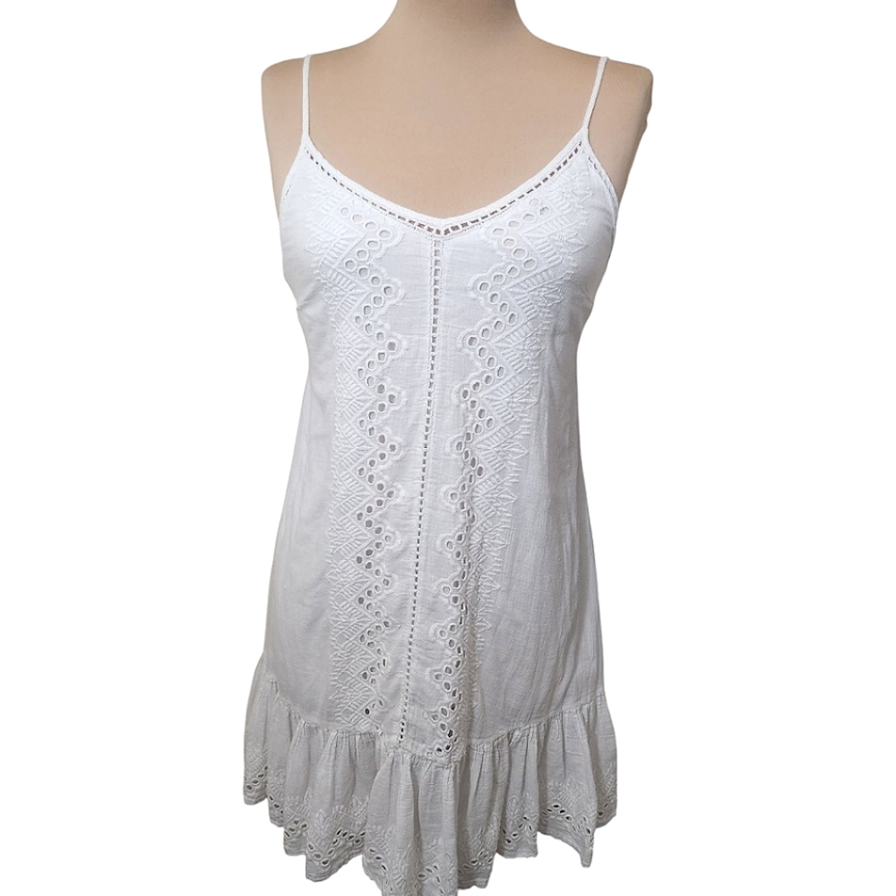 House of Harlow 1960 White Lace Eyelet Shift Dress - Size S - Picture 3 of 12